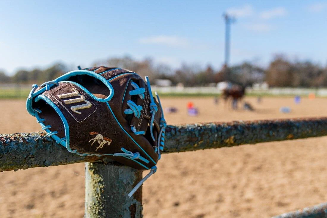 Marucci NightShift "Stallion" 44A2 11.5" Infield Baseball Glove: MFGNTSHFT-0302 7 Marucci NightShift "Stallion" 44A2 11.5" Infield Baseball Glove: MFGNTSHFT-0302 - Image 5