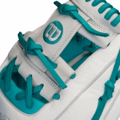Wilson A2000 1786SS "Everest" 11.5" Infield Baseball Glove White/Teal -Home Run Store 26 f62ca7b6 46f5 4066 bb2a 52bbc01b8400