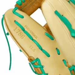 2025 Wilson A2000 "Clover" Headbanger Sports Exclusive 1786 11.5" Infield Baseball Glove: WBW101900115-CL -Home Run Store 31 65132268 71d8 4d9e b209 0df8d15f22a9