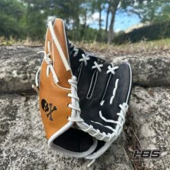 Marucci NightShift " Nightcrawl " 44A4 11.75" Infield Baseball Glove: MFGNTSHFT-0205 -Home Run Store 3 22 MarucciNightshiftCapital2