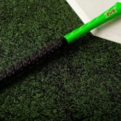 2023 Miken Limited Edition Freak "Lucky" 12.5" USSSA Slowpitch Softball Bat: MSU3FLKL -Home Run Store MSU3FLKL Lifestyle 4