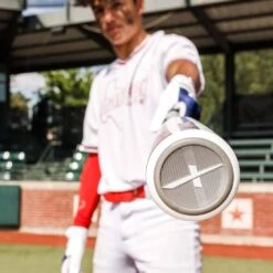 Marucci CATX (-3) BBCOR Baseball Bat: MCBCX -Home Run Store Marucci CATX 3 BBCOR Baseball Bat MCBCX Lifestyle 1