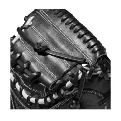 2022 Wilson A2000 M1DSS 33.5" Catcher's Mitt: WTA20RB22M1DSS -Home Run Store WBW100401 4 A2000 M1D C 335 Black White Red.png.cq5dam.web .1200.1200