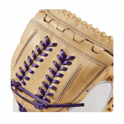2023 Wilson A2000 Aubree Munro AM1 34" Fastpitch Catcher's Mitt: WBW10101834 13 2023 Wilson A2000 Aubree Munro AM1 34" Fastpitch Catcher's Mitt: WBW10101834 -Home Run Store WBW101018 4 A2000 FP C Aubree Munro GM FPCM 34 White Blonde Purple