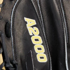 2026 Wilson A2000 Classic Series 1734 34: Baseball Catcher's Mitt: WBW10412834 15 2026 Wilson A2000 Classic Series 1734 34: Baseball Catcher's Mitt: WBW10412834 -Home Run Store WBW10412834 6