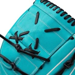 Wilson A2000 SA17 12" Spring Collection Pitcher's Baseball Glove: WBW10255012 -Home Run Store WilsonA2000SA1712 SpringCollectionPitcher sBaseballGlove WBW10255012 5