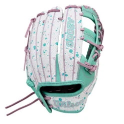 Wilson A2000 FP75SS 11.75" Winter Collection Fastpitch Softball Glove: WBW1039451175